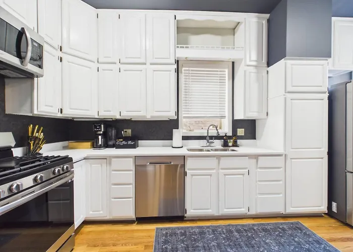 Wrigley Luxe 3br Free Parking Chicago