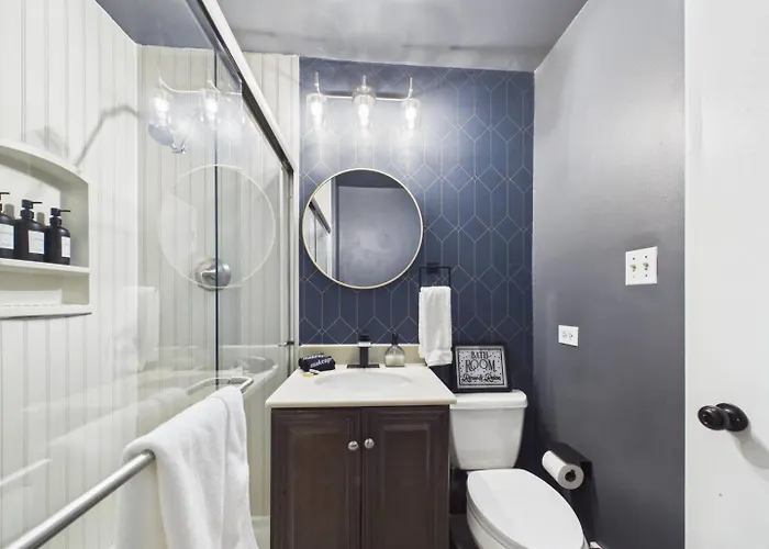 Wrigley Luxe 3br Free Parking Chicago