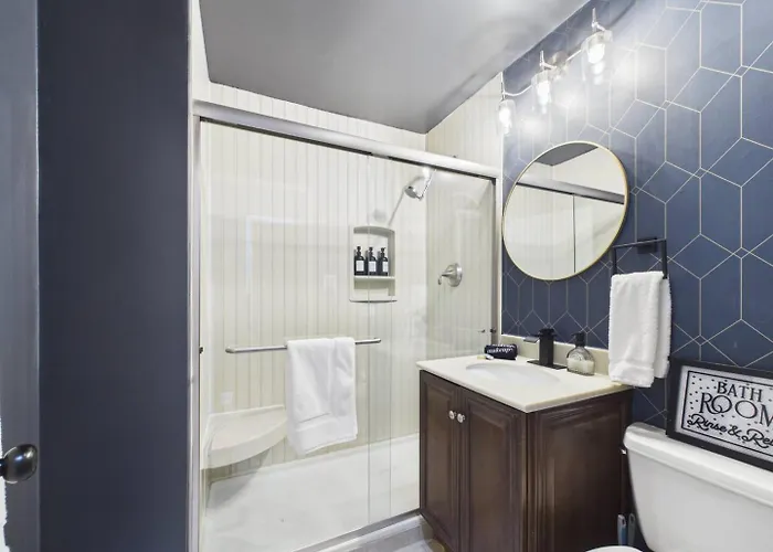 Wrigley Luxe 3br Free Parking Apartamento