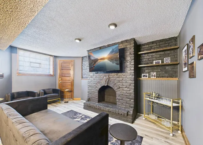 Wrigley Luxe 3br Free Parking Chicago